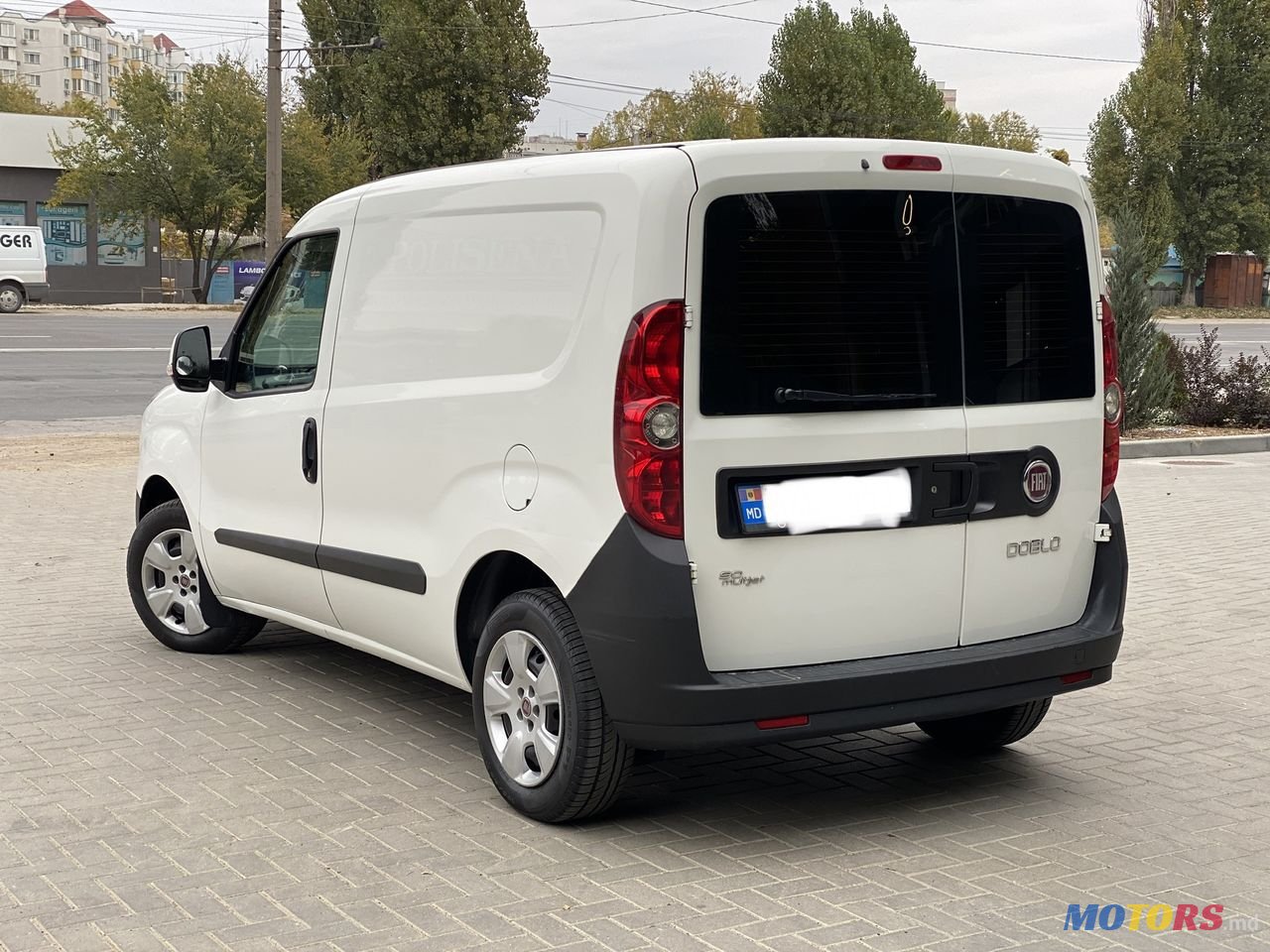 2013' Fiat Doblo photo #2