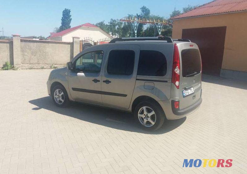 2008' Renault Kangoo photo #1