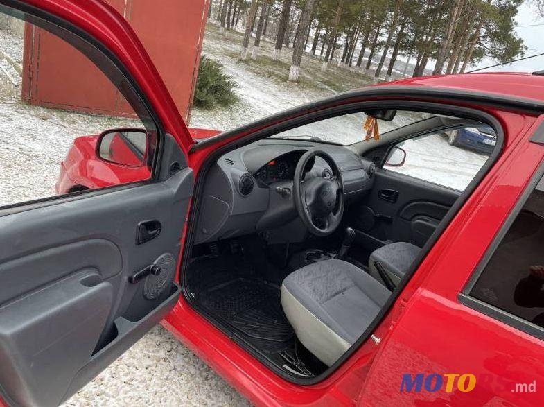 2009' Dacia Logan photo #5