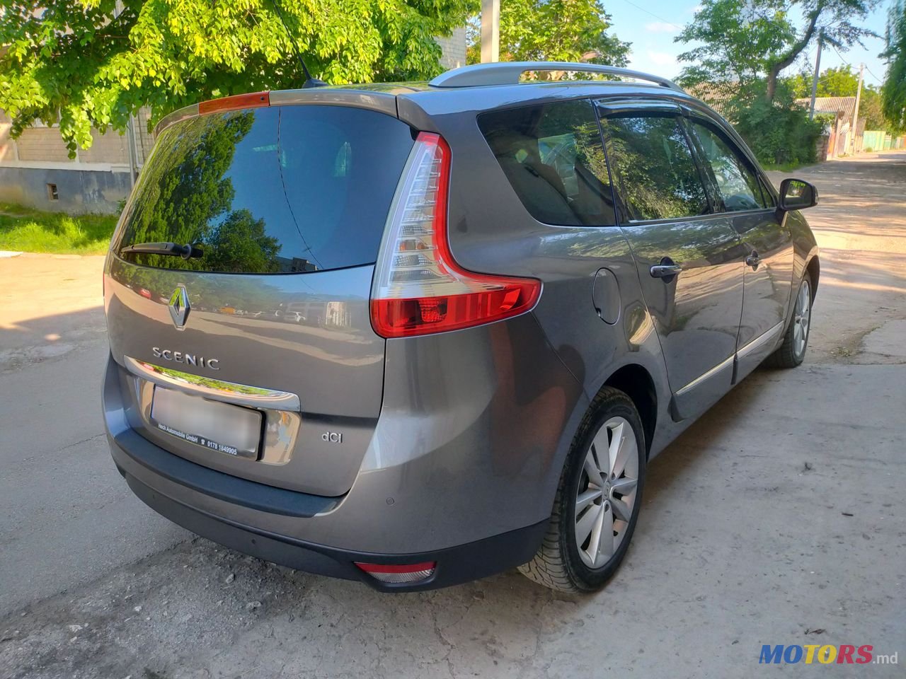 2014' Renault Grand Scenic photo #4