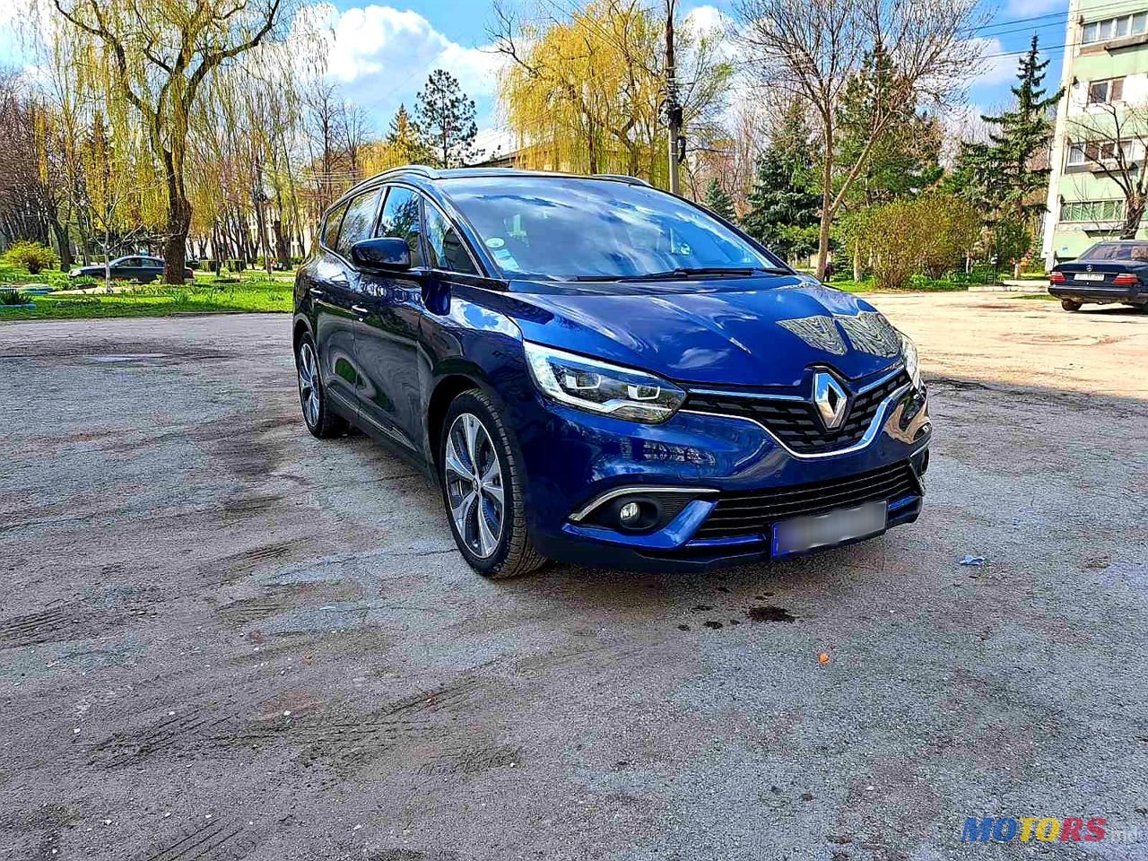 2016' Renault Grand Scenic photo #1