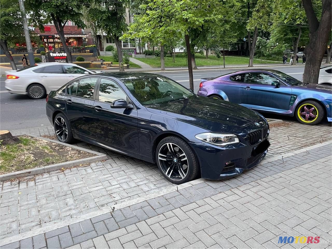 2014' BMW 5 Series photo #2