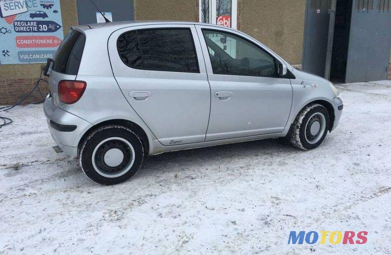 2005' Toyota Yaris photo #1