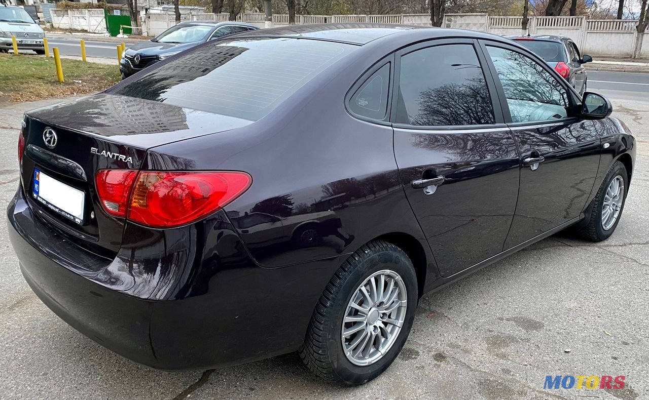 2009' Hyundai Elantra photo #6