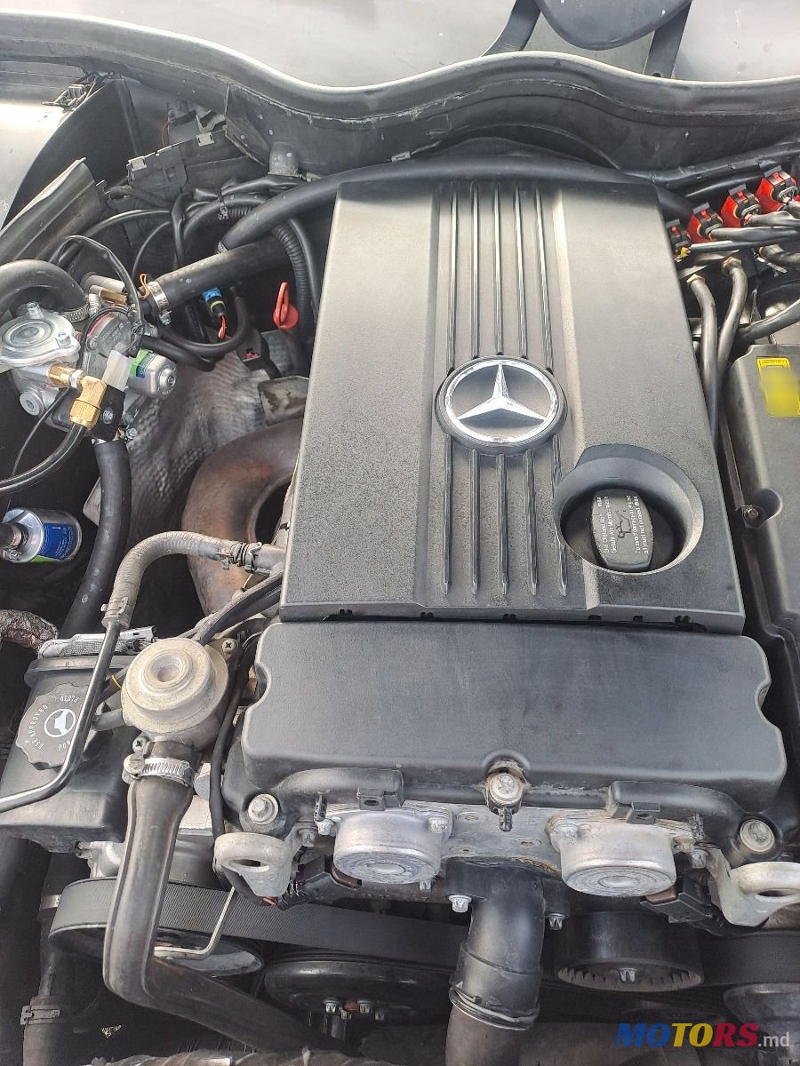 2006' Mercedes-Benz C-Class photo #2