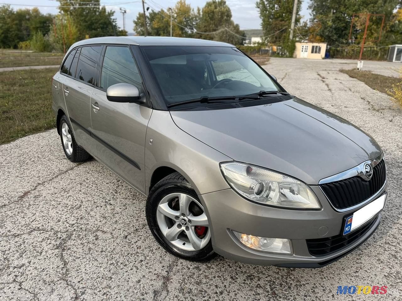 2013' Skoda Fabia photo #2