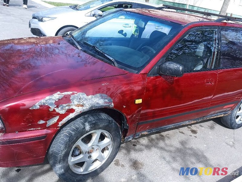 1995' Nissan Primera photo #2