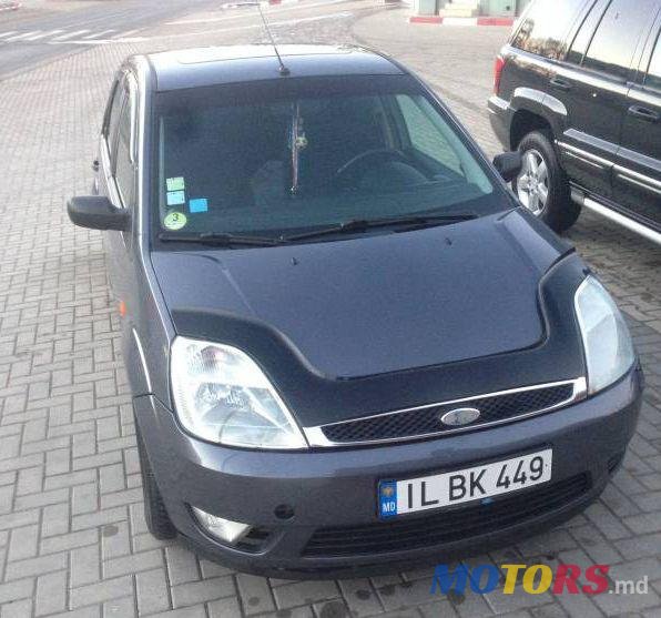 2004' Ford Fiesta photo #2