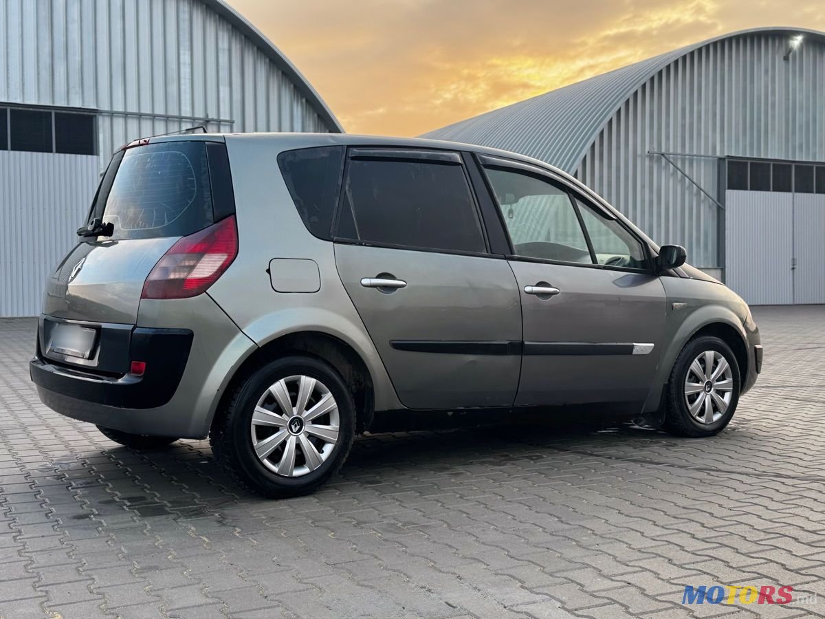 2004' Renault Scenic photo #5