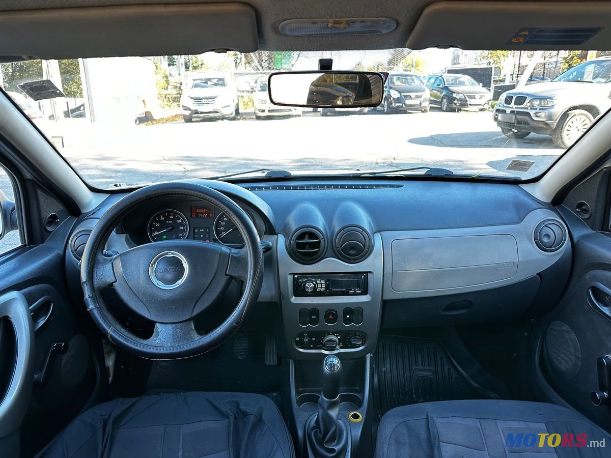 2010' Dacia Sandero photo #5