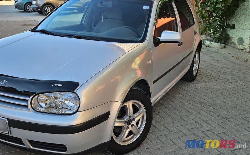 1999' Volkswagen Golf photo #3