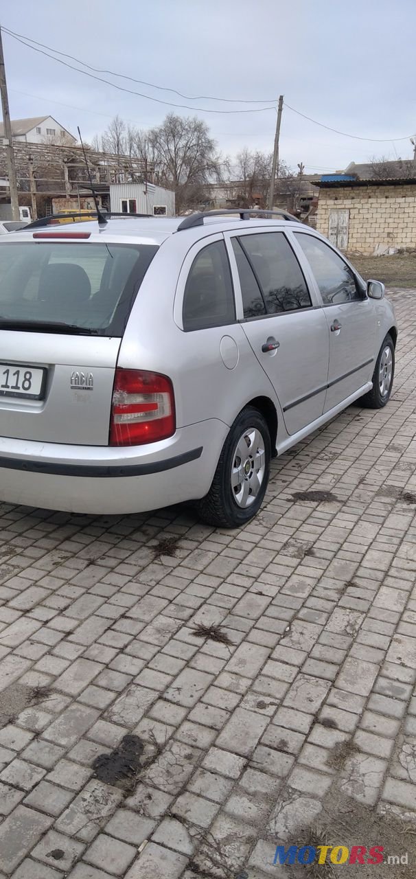 2005' Skoda Fabia photo #3