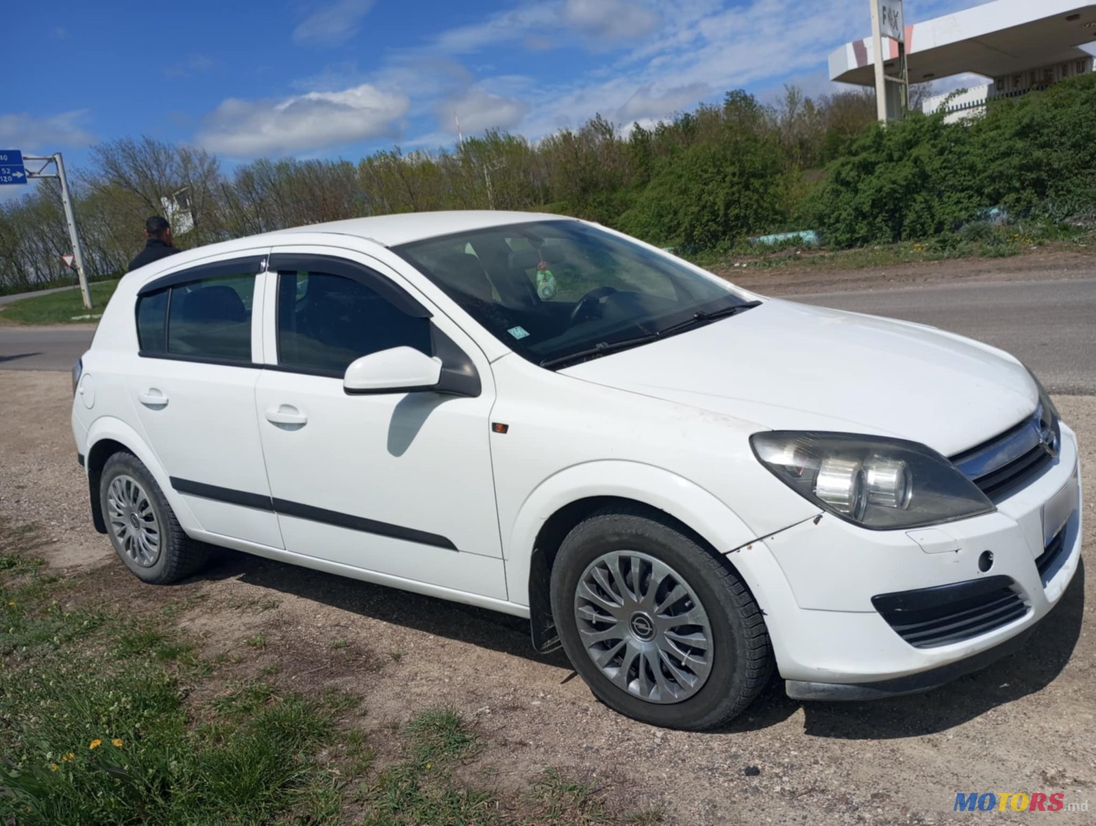 2005' Opel Astra H photo #4