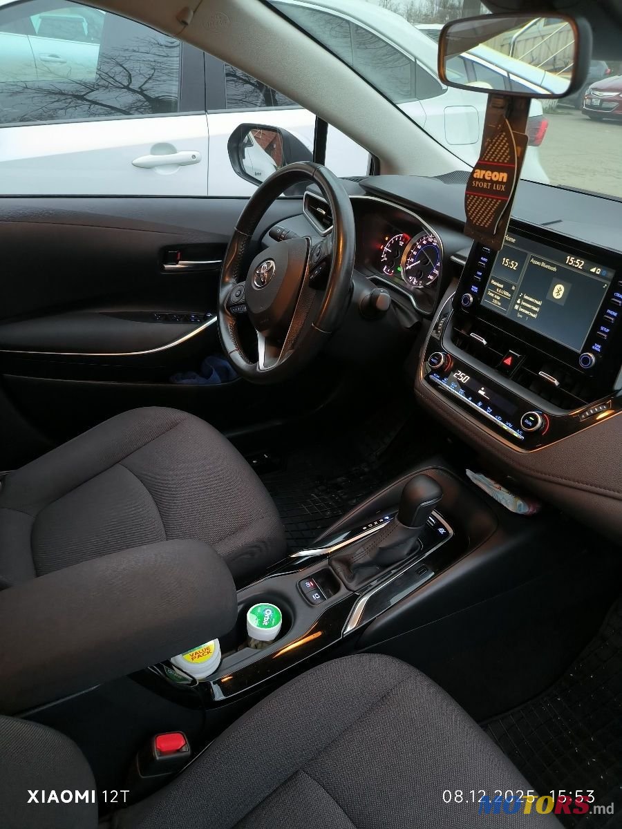 2020' Toyota Corolla photo #4