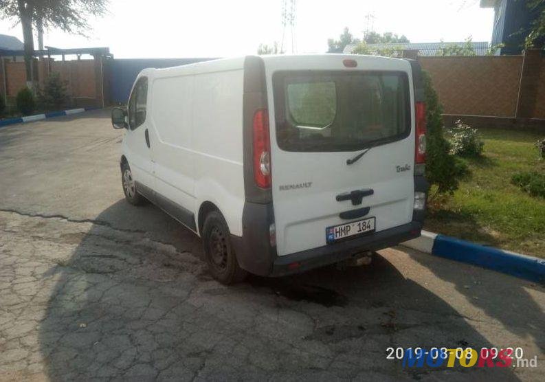 2010' Renault Trafic photo #2