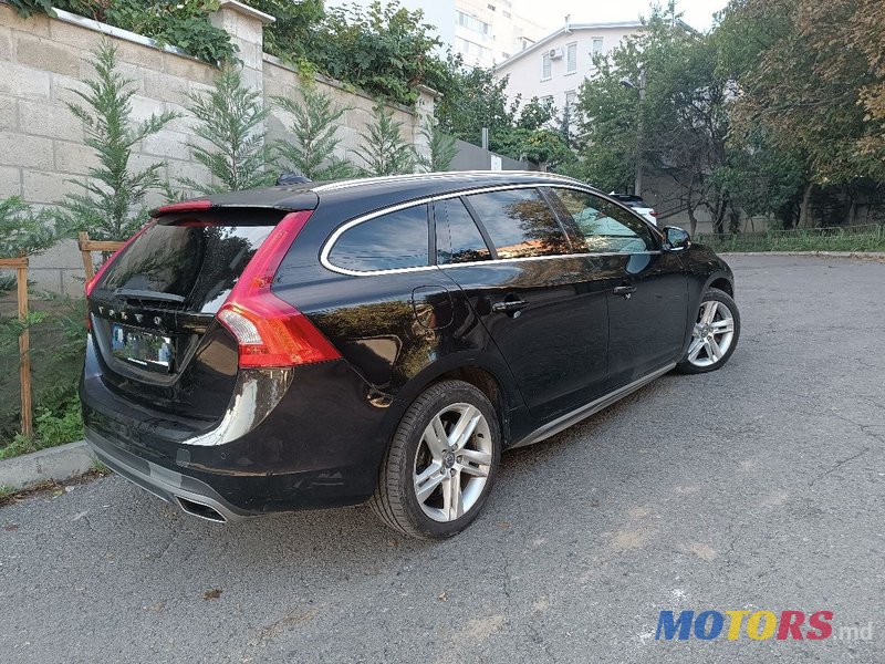 2013' Volvo V60 photo #2