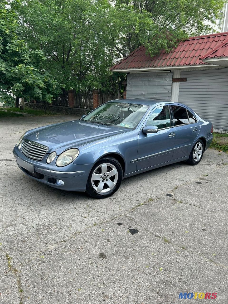 2005' Mercedes-Benz E Класс photo #2