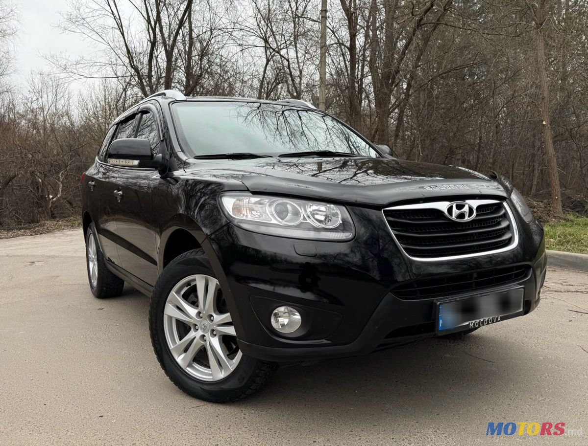 2010' Hyundai Santa Fe photo #1