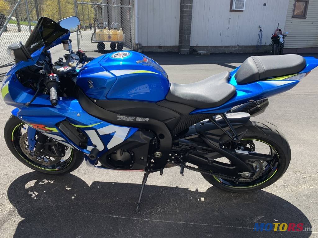 2017' Suzuki GSX-R 1000 photo #3