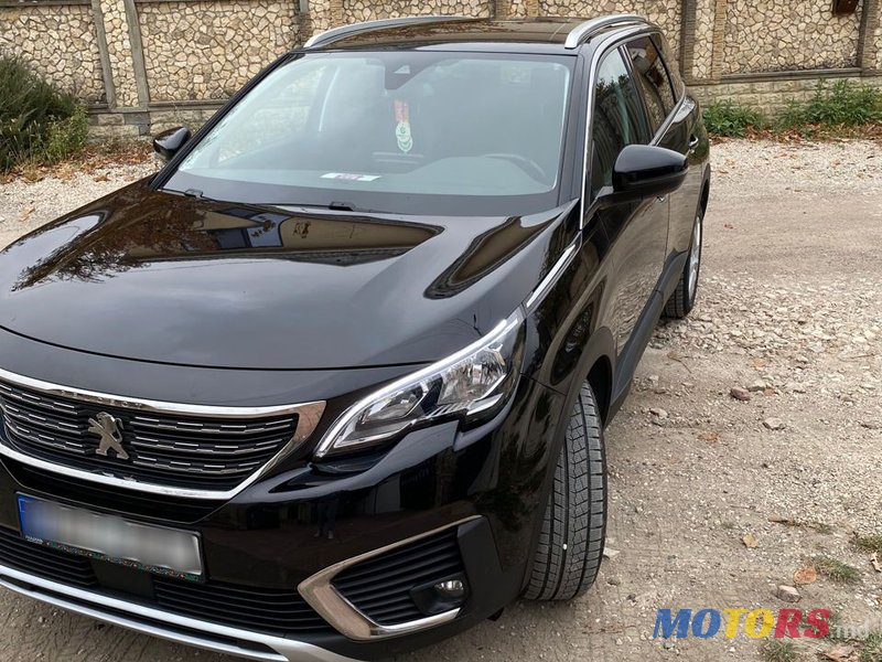 2018' Peugeot 5008 photo #1