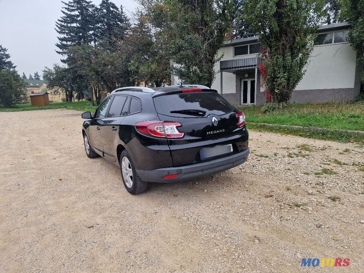2014' Renault Megane photo #6
