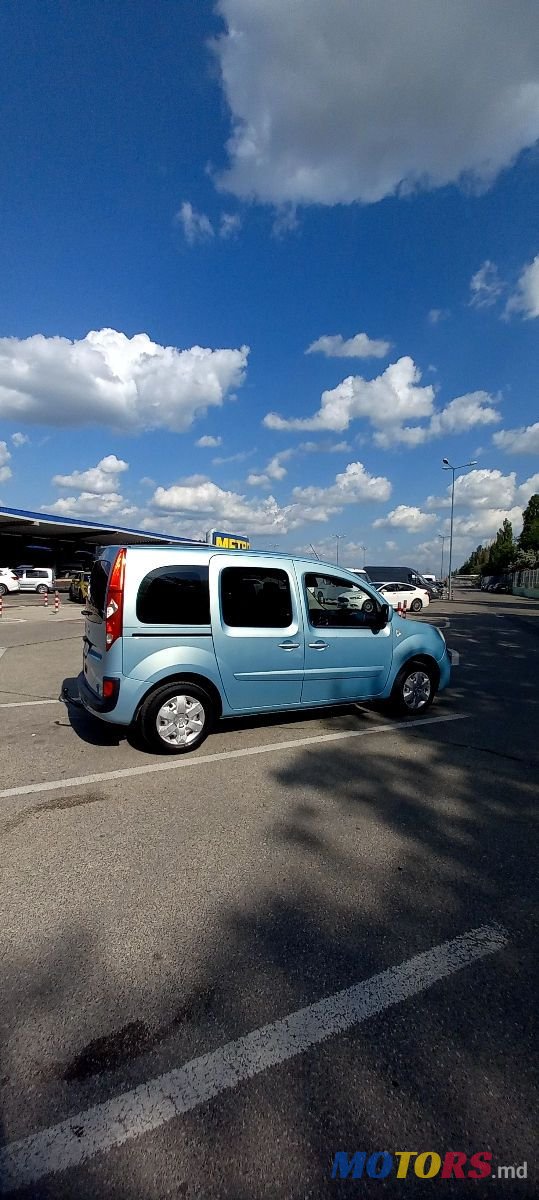 2011' Renault Kangoo photo #3