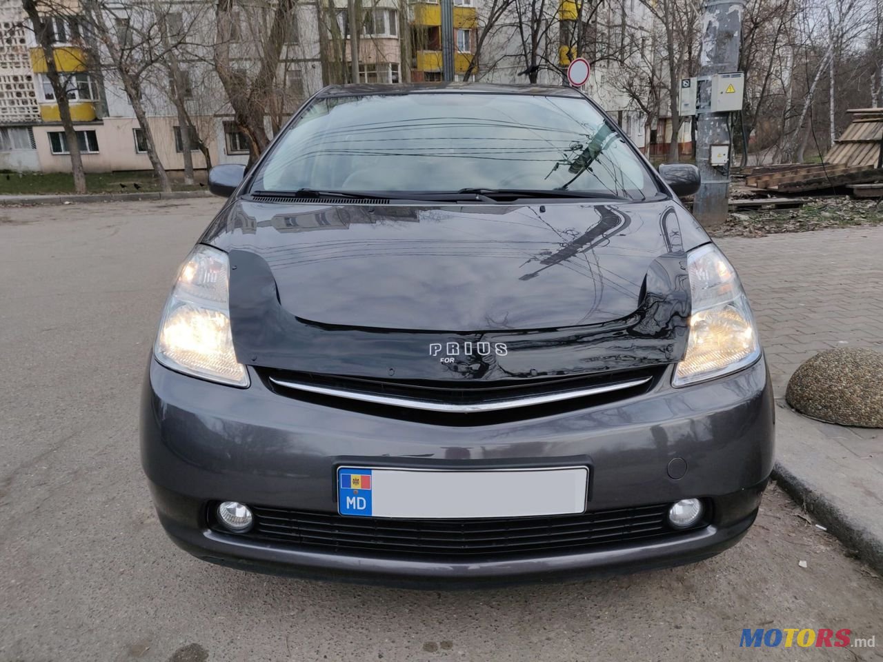 2009' Toyota Prius photo #2