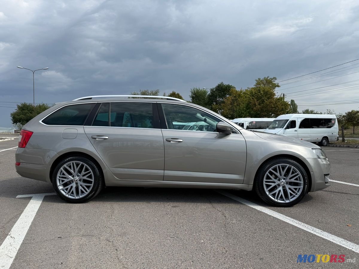 2015' Skoda Octavia photo #5