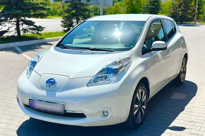 2014' Nissan Leaf
