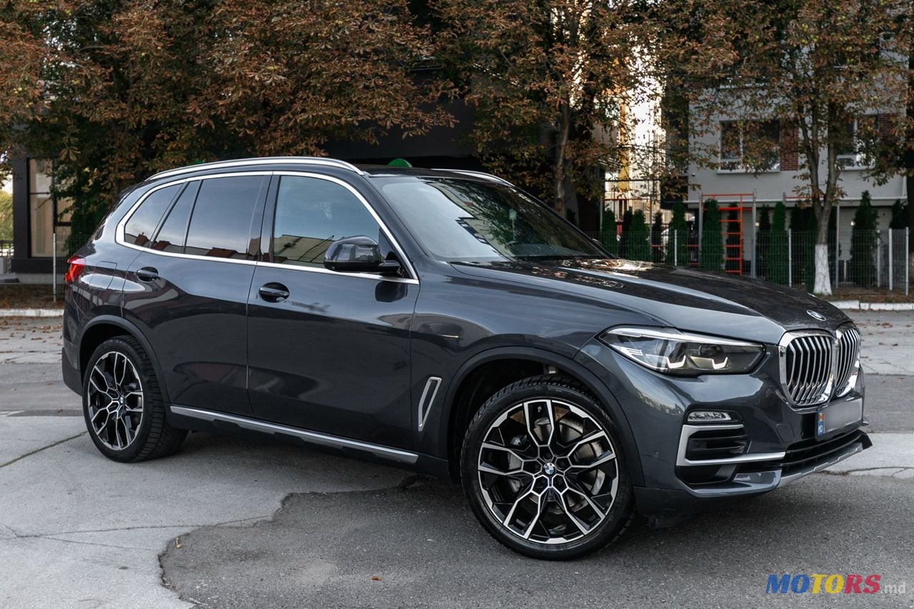 2019' BMW X5 photo #2