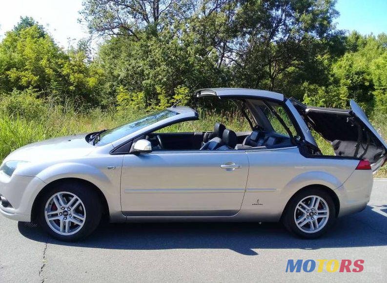 2007' Ford Focus photo #1