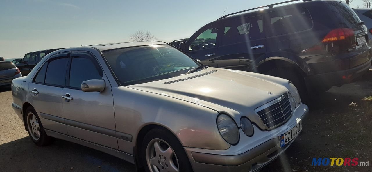 2000' Mercedes-Benz photo #1