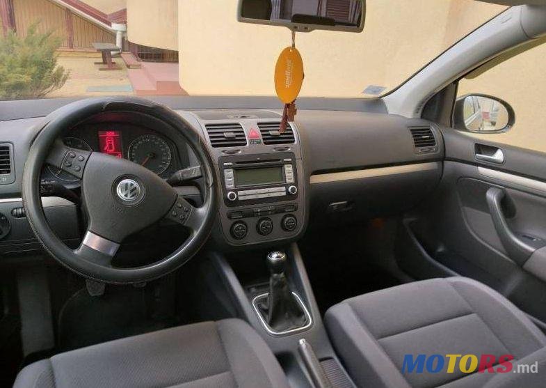 2008' Volkswagen Golf photo #1