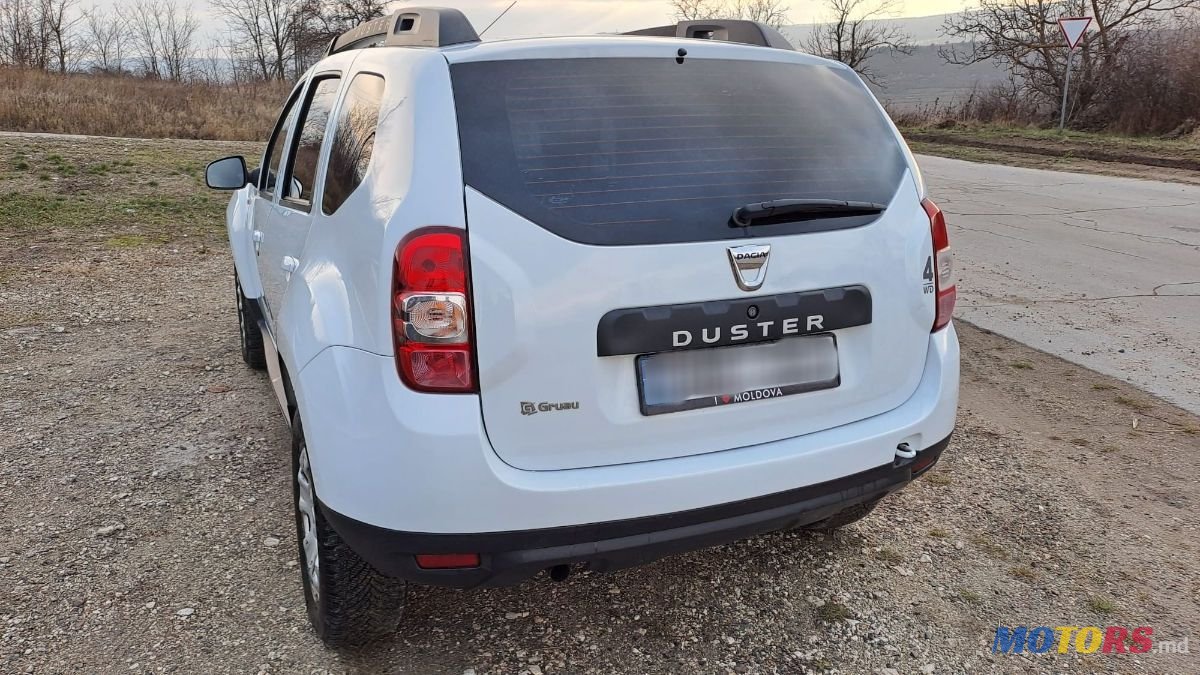 2016' Dacia Duster photo #3