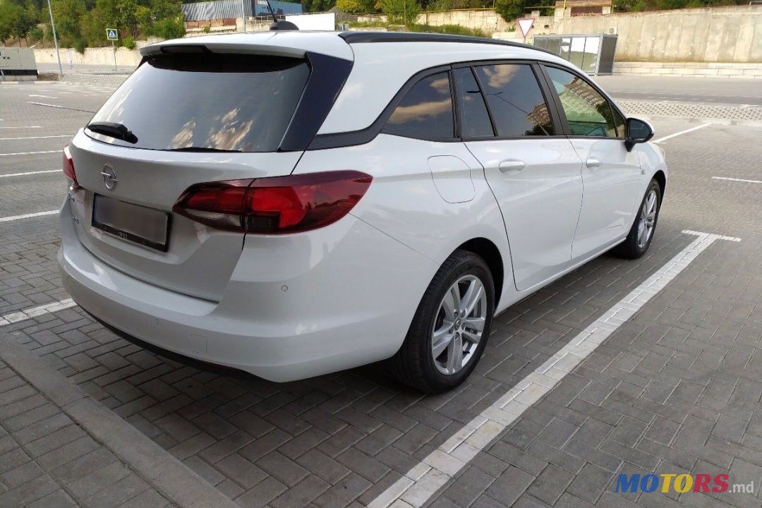 2021' Opel Astra photo #3