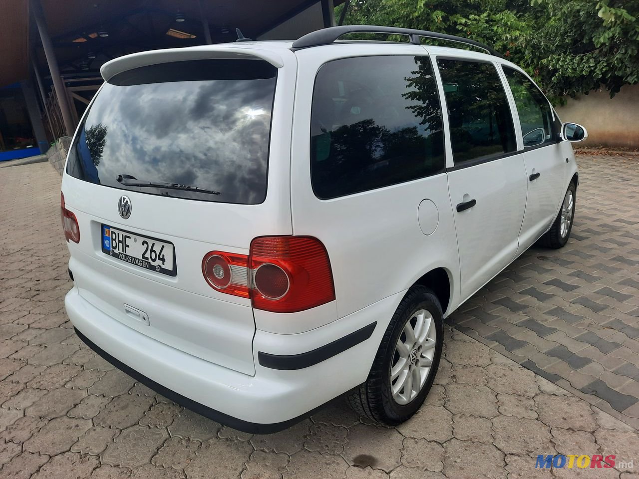 2006' Volkswagen Sharan photo #4