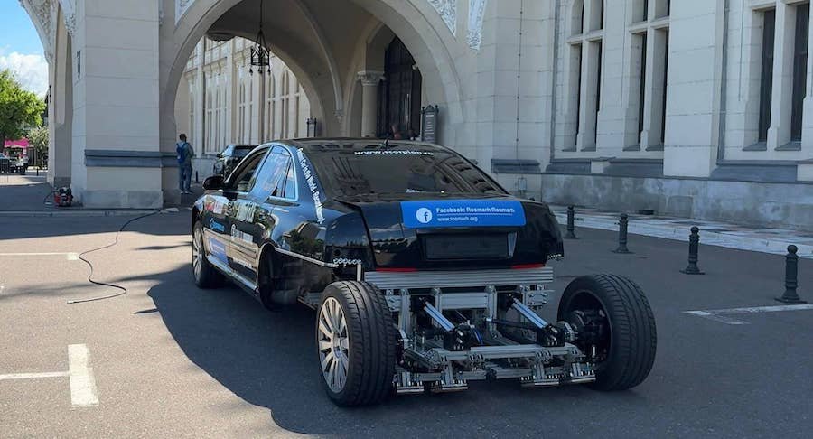 This Bizarre Walking Car Runs On Compressed Air Instead Of An Engine