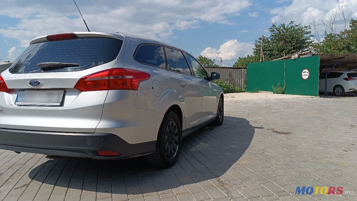 2016' Ford Focus photo #5