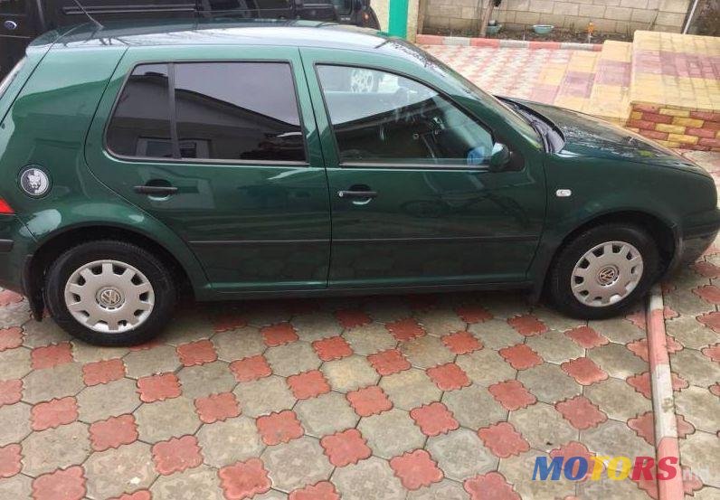 1999' Volkswagen Golf photo #1