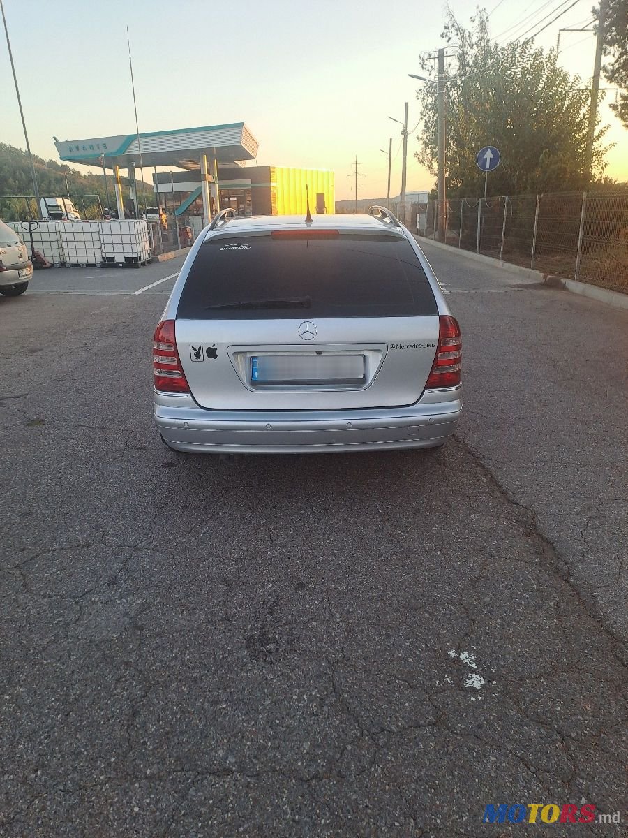 2006' Mercedes-Benz C-Class photo #5