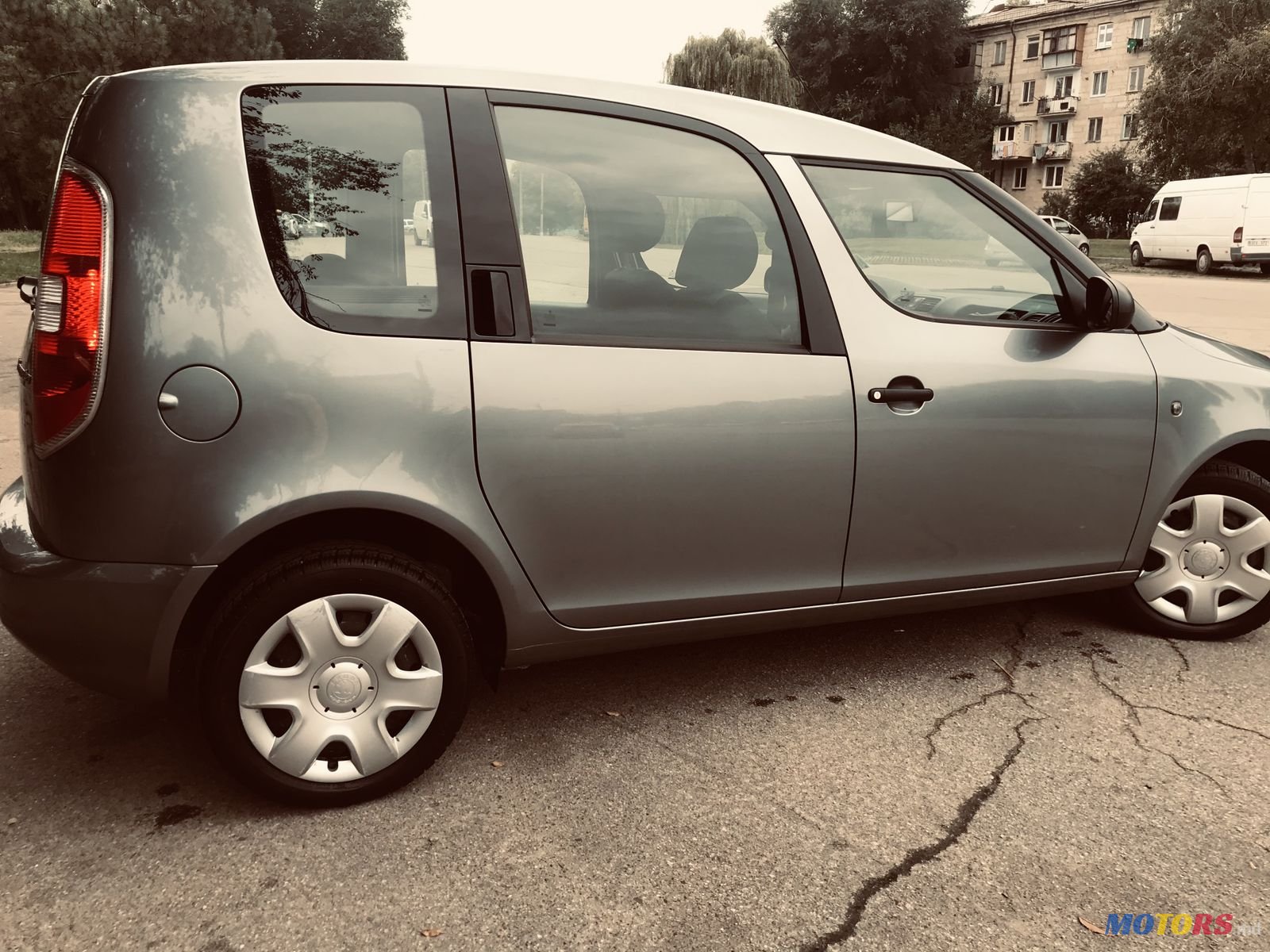 2010' Skoda Roomster photo #1