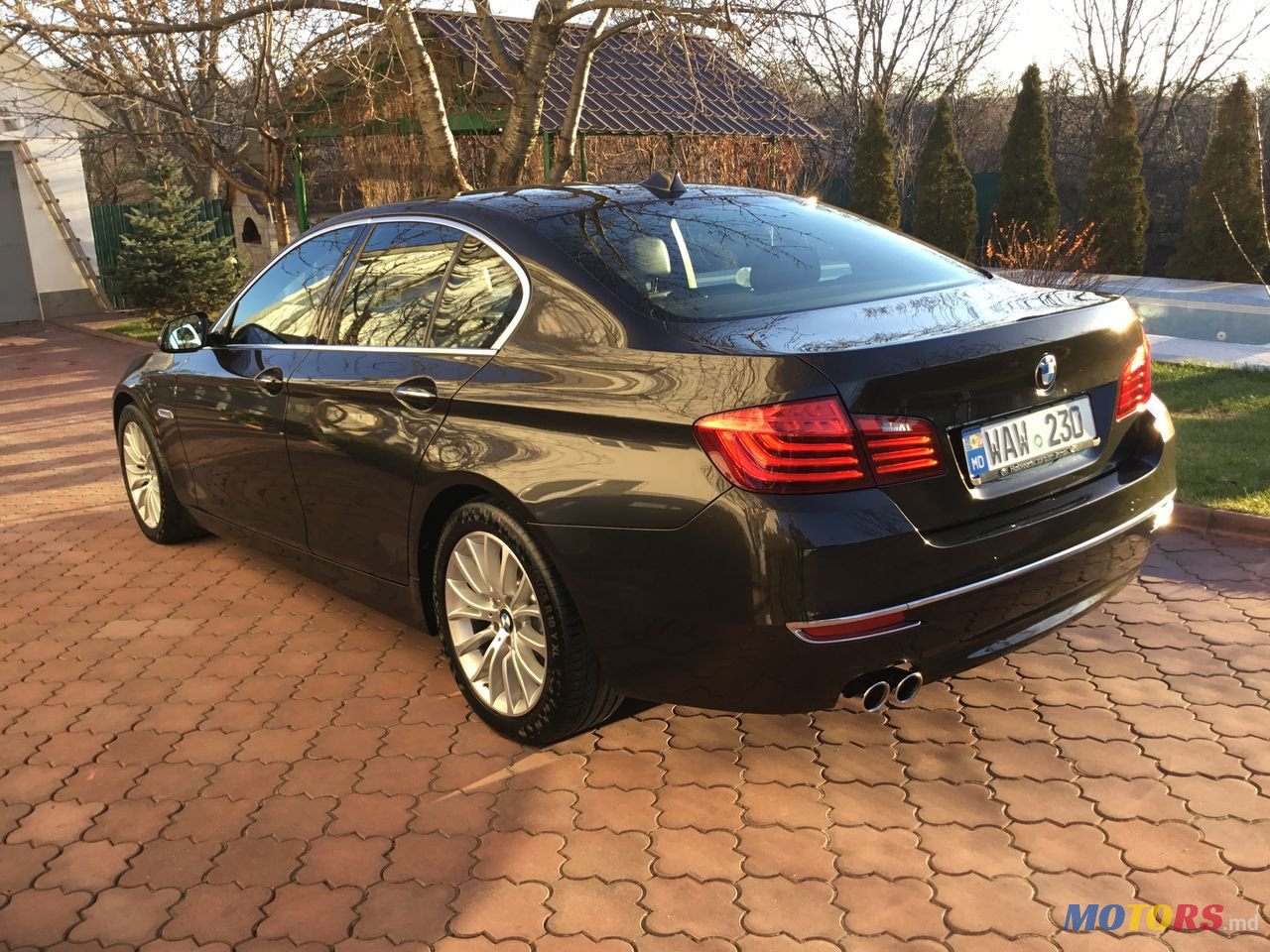 2015' BMW 5 Series photo #3