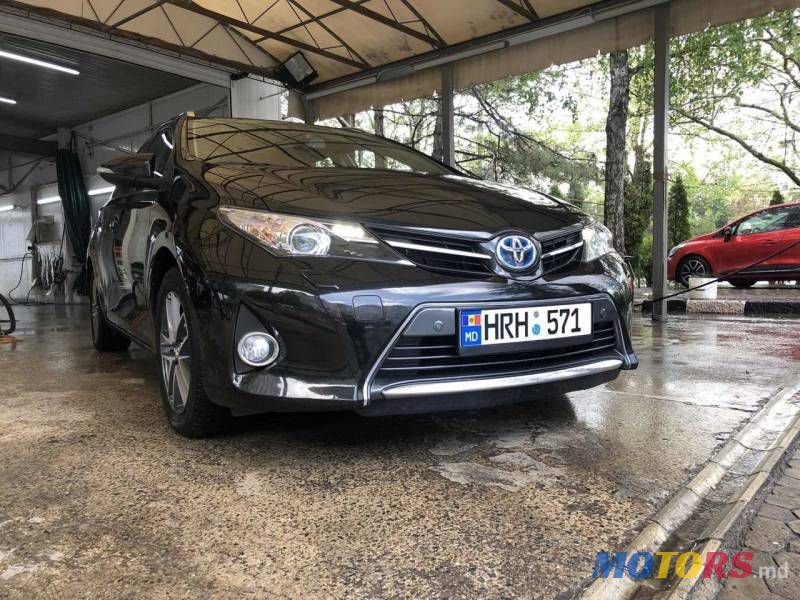 2014' Toyota Auris photo #4