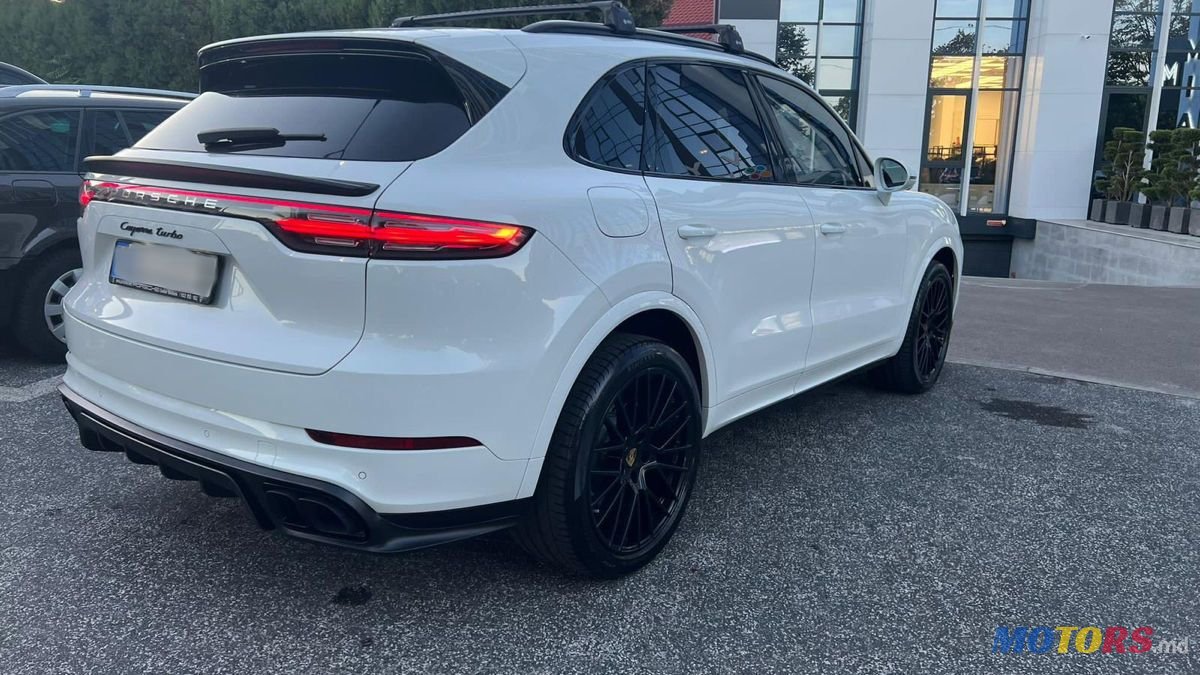 2018' Porsche Cayenne photo #4