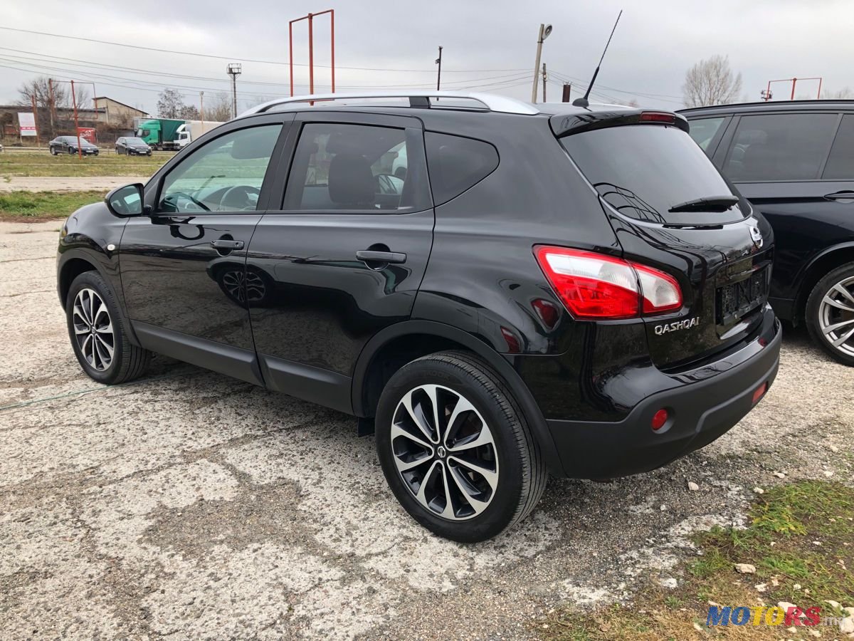 2013' Nissan Qashqai photo #3