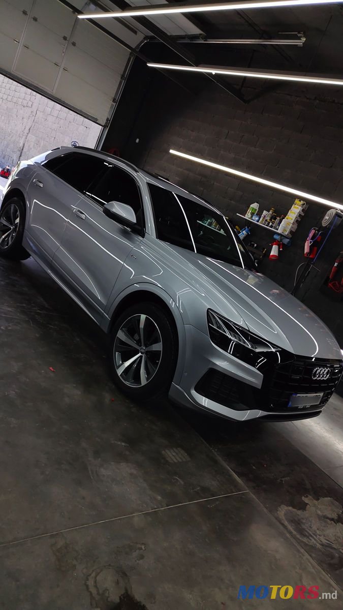 2018' Audi Q8 photo #5