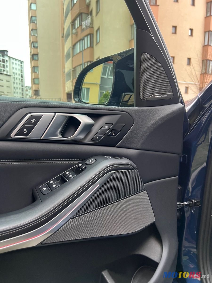 2020' BMW X5 photo #6