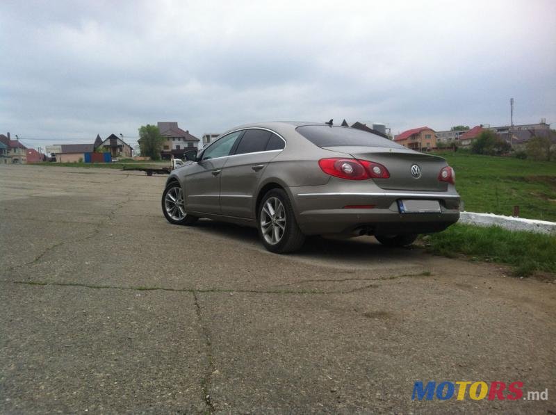 2009' Volkswagen Passat CC photo #1