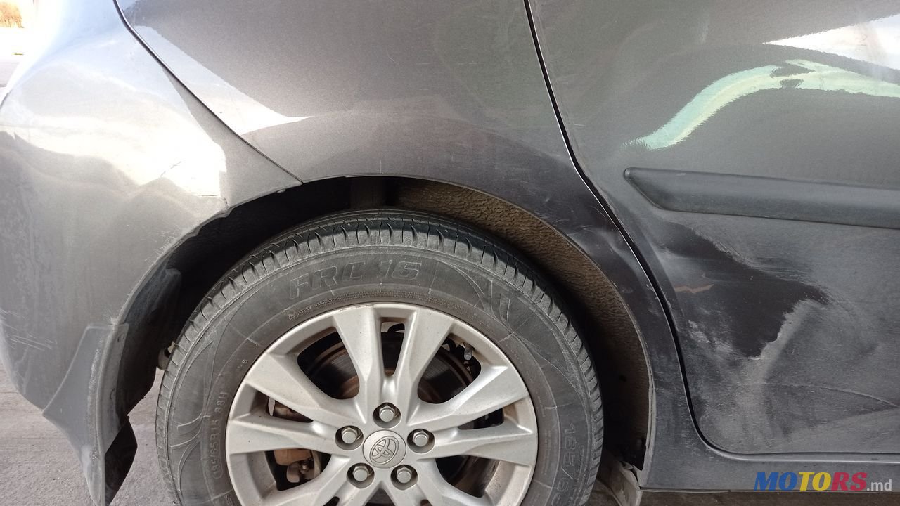 2011' Toyota Verso-S photo #5