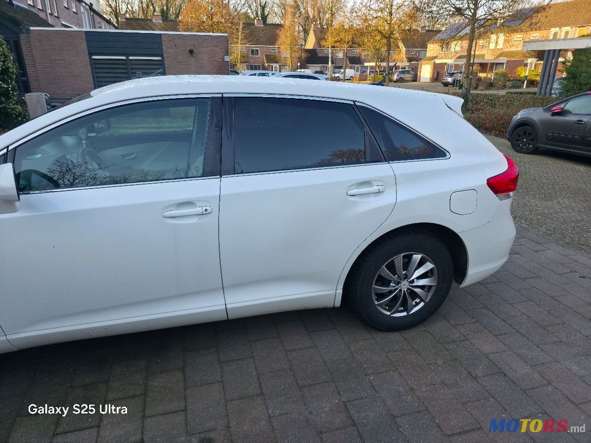 2012' Toyota Venza photo #3